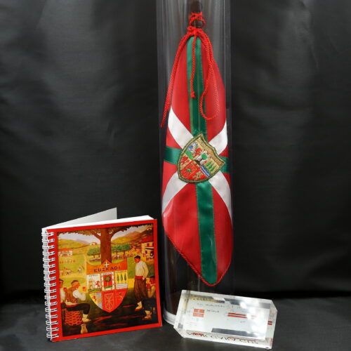 lote ikurriña zazpiak bat bordado libreta 3d ikurriña