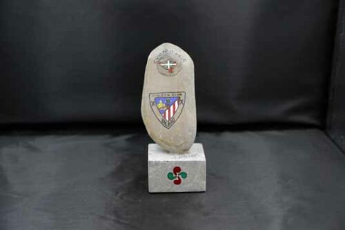 menhir escudo athletic