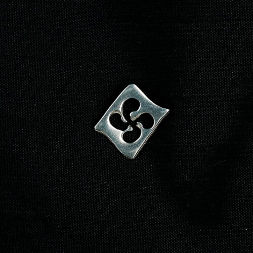 chapa plata rombo lauburu perforado