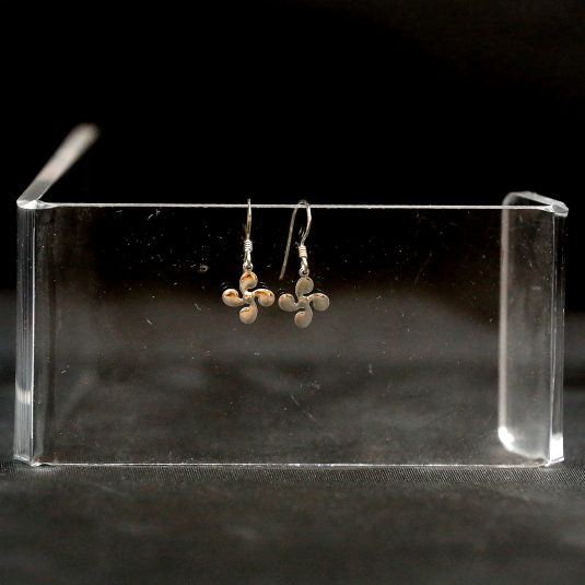pendientes lauburu colgar
