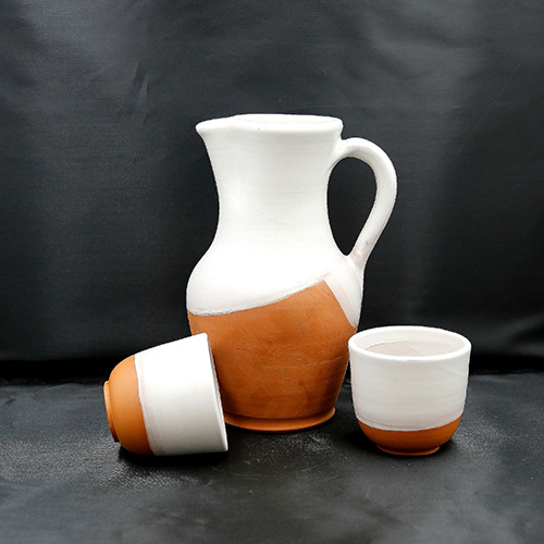 jarra y vasos