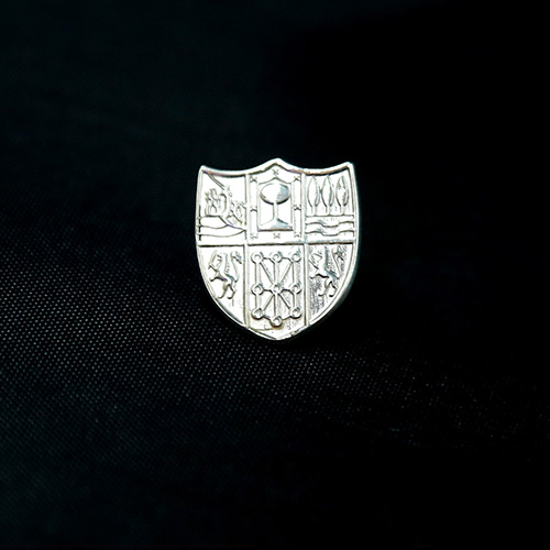 2026 insignia zazpirak bat en plata